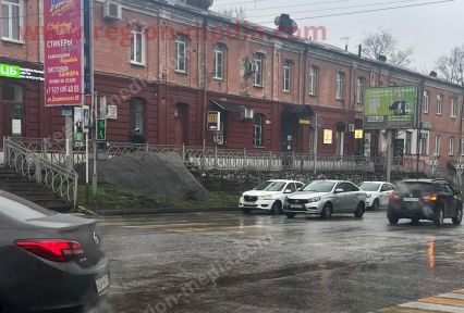 Размещение рекламы компания ООО "ФЦБ ЭКСПЕРТ" на щитах 3х6 в г. Владикавказ